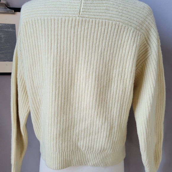Everlane Light Cream Ribbed Half-Zip Sweater - Picture 6 of 12